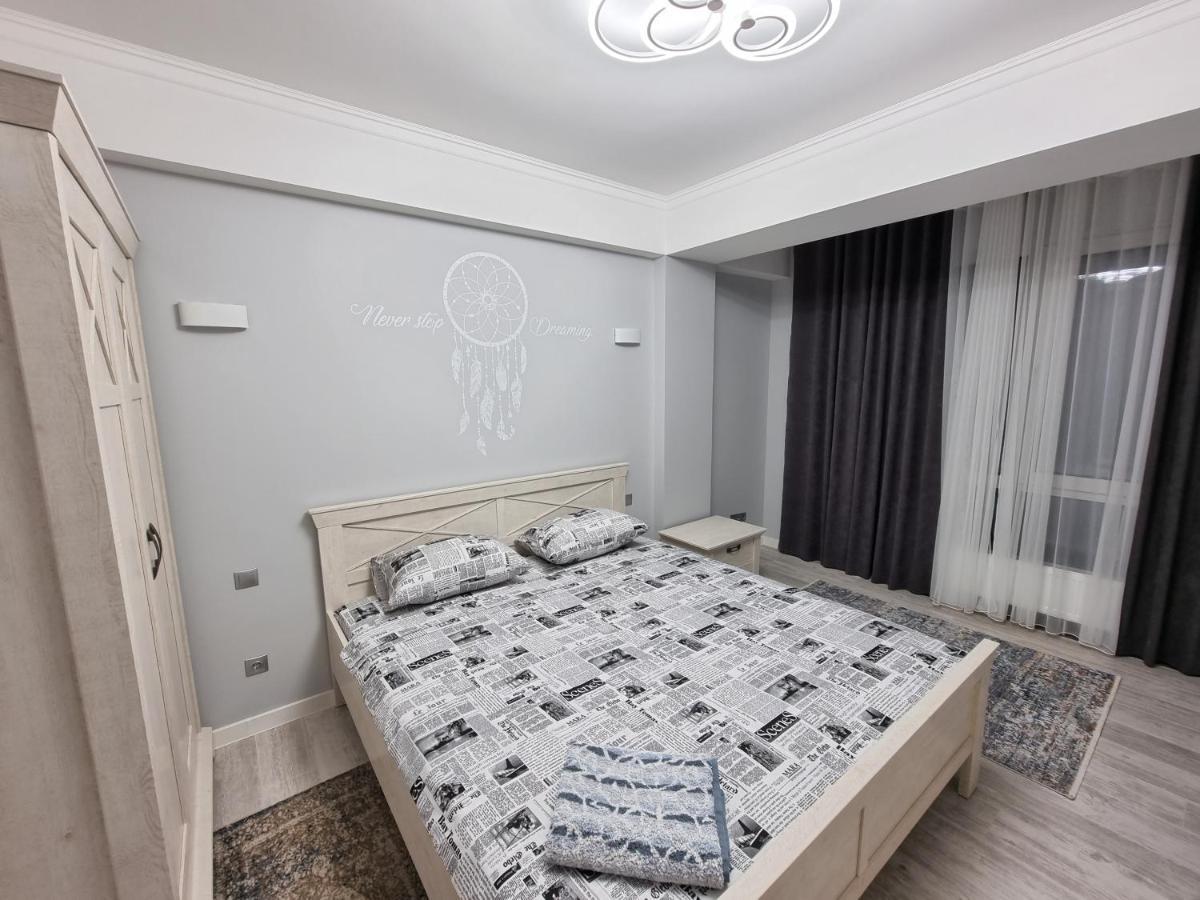 Ultra Central Ismail Street Stefan Cel Mare Boulevard Chisinau! Exterior photo